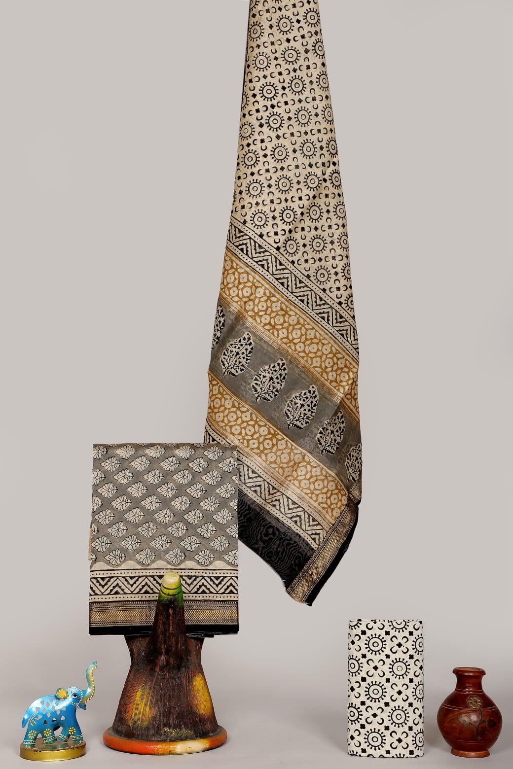 Maheshwari Silk Suit Set SMHA00041